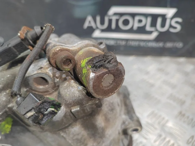 Компрессор кондиционера Volkswagen Polo BBY 2002 - миниатюра 9