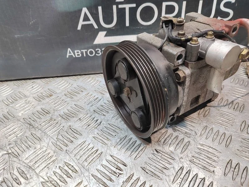 Компрессор кондиционера Mazda Premacy 2.0 FS 2002 - миниатюра 7
