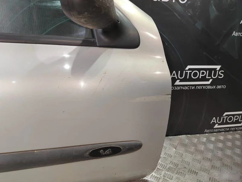 Дверь боковая передняя правая Renault Symbol 1.4 - миниатюра 3