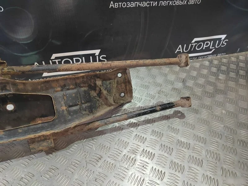Подрамник задний Chevrolet Lacetti 1.6 2004-2016 - миниатюра 7
