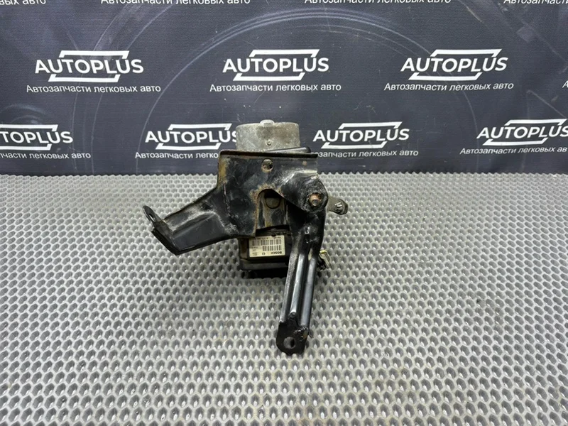 Блок ABS Toyota Corolla E120 1.6 2000-2007 - миниатюра 3