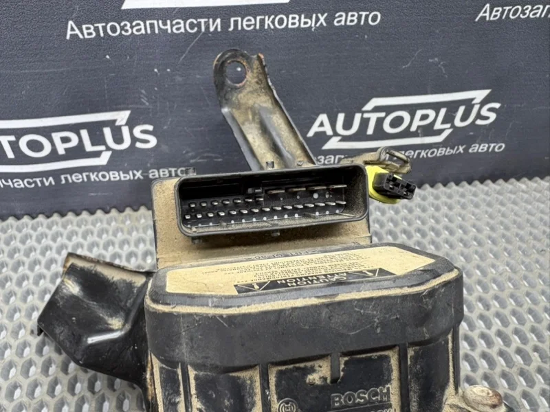 Блок ABS Toyota Corolla E120 1.6 2000-2007 - миниатюра 7