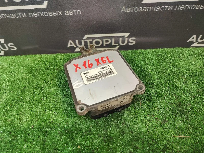 Блок управления двигателем Opel Astra G 1.6 X16XEL - миниатюра 2