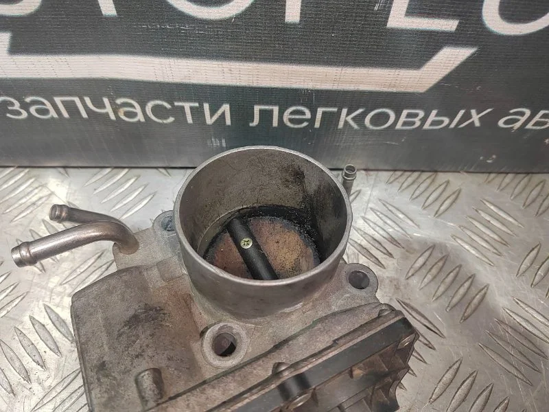 Дроссельная заслонка Toyota Camry XV40 2AZ-FE - миниатюра 3