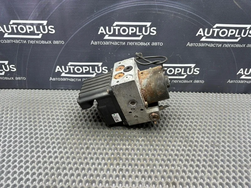 Блок ABS Nissan Maxima A33 2.0 1999-2006 - миниатюра 2