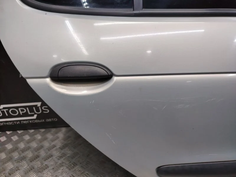 Дверь боковая задняя правая Renault Megane 1 1.6 - миниатюра 3