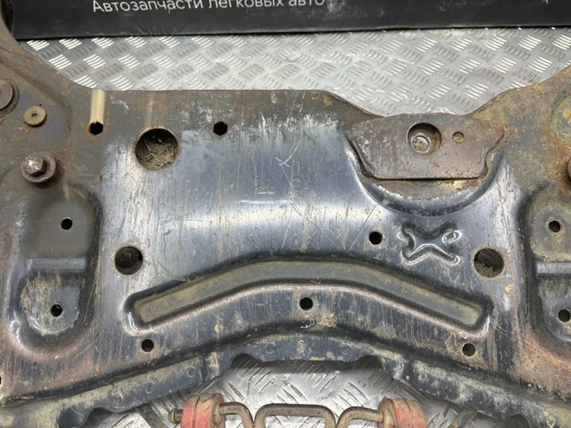 Подрамник Ford Focus 2 1.8 2004-2011 - миниатюра 10