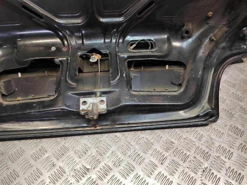 Крышка багажника Daewoo Nexia N150 F16D3 - миниатюра 9