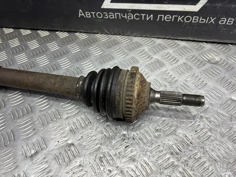 Правый привод Peugeot 206 1.4 KFW 2001 - миниатюра 10
