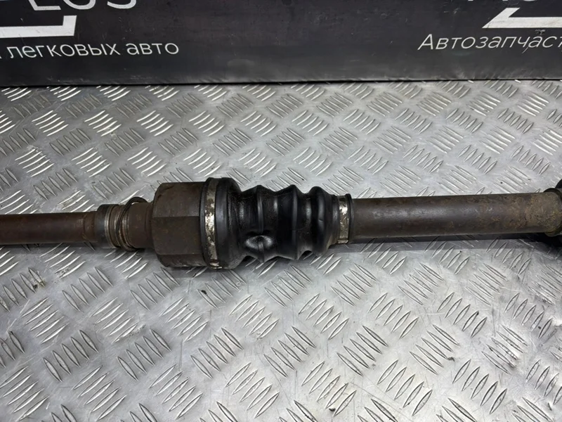 Правый привод Peugeot 206 1.4 KFW 2001 - миниатюра 4