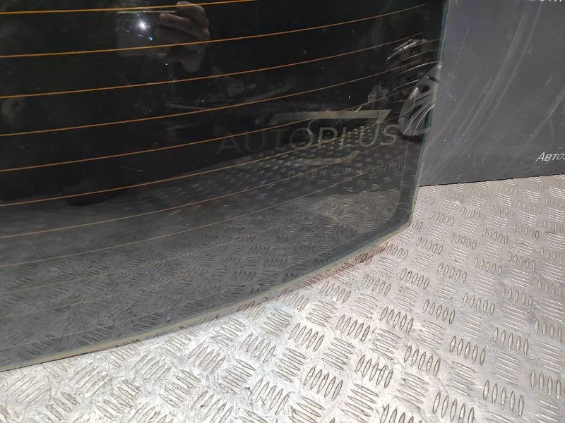 Стекло заднее Ford Focus СЕДАН 1.8 QQDB 2007 - миниатюра 6