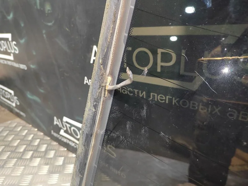 Стекло заднее Ford Focus СЕДАН 1.8 QQDB 2007 - миниатюра 7