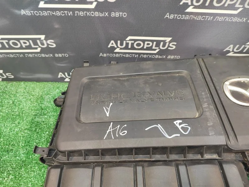 Корпус воздушного фильтра Mazda 3 BK 1.6 Z6 - миниатюра 4