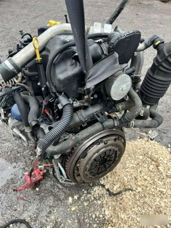 Двигатель Renault Megane 1.5 - миниатюра 2
