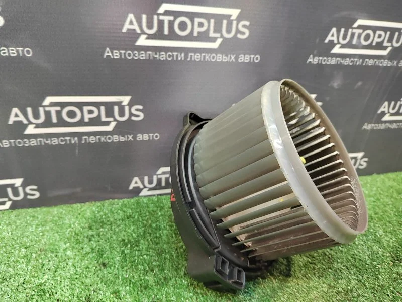 Моторчик печки Rover 75 СЕДАН 1.8 18K4F - миниатюра 4