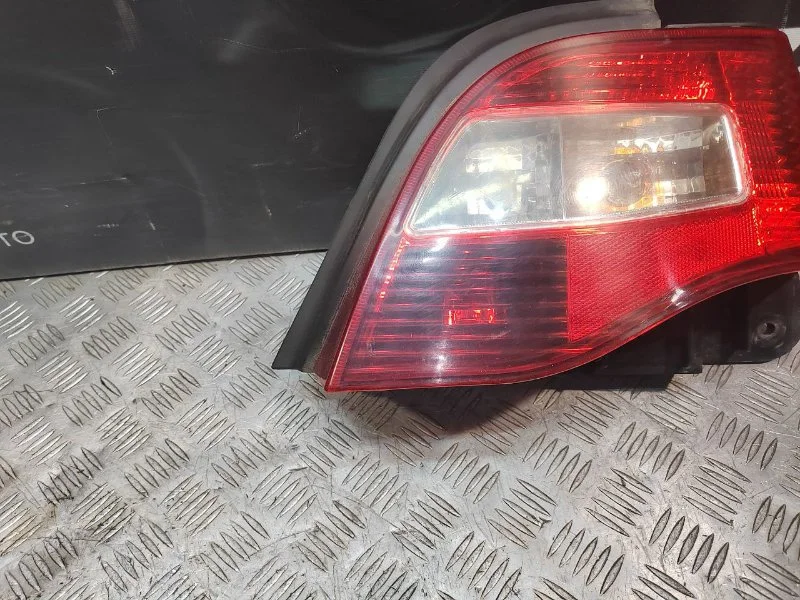 Фонарь задний правый Daewoo Nexia N150 2008 - миниатюра 2