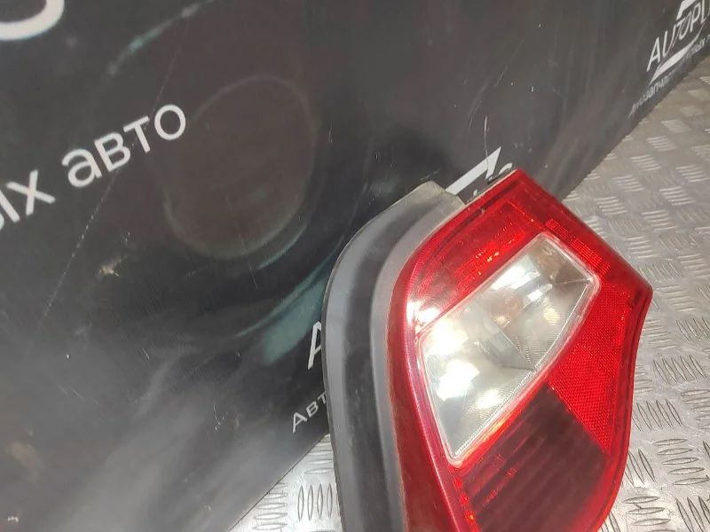 Фонарь задний правый Daewoo Nexia N150 2008 - миниатюра 6