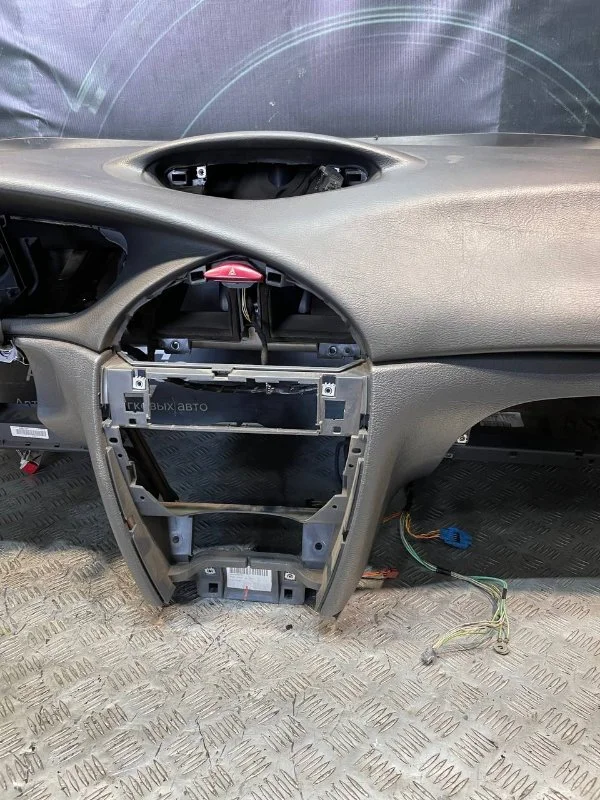 Торпедо Citroen C5 ХЭТЧБЕК 2.0 16V RFN(EW10J4) - миниатюра 3