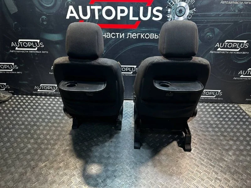 Сиденье переднее правое Hyundai Matrix 1.6 G4ED - миниатюра 2