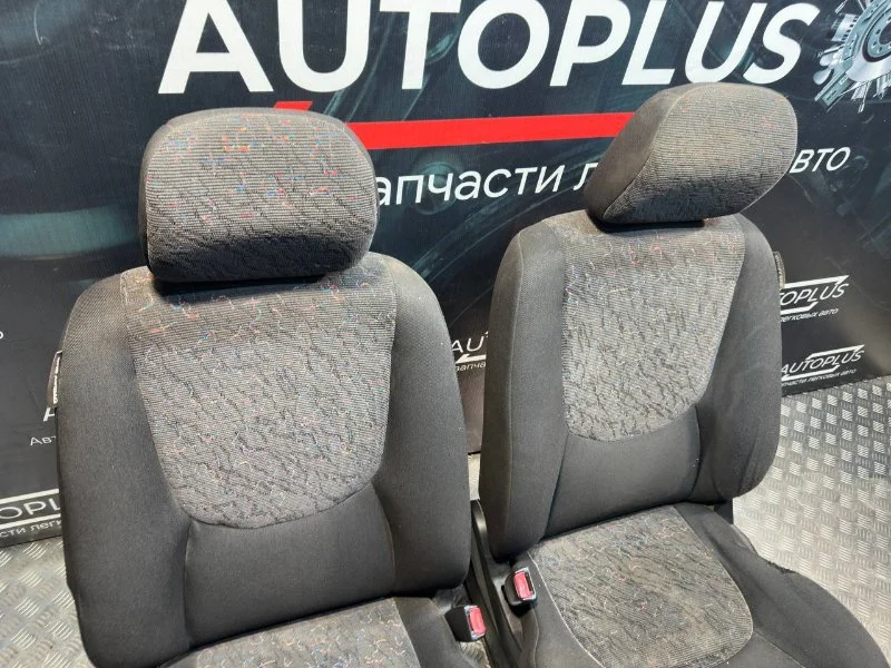 Сиденье переднее правое Hyundai Matrix 1.6 G4ED - миниатюра 3