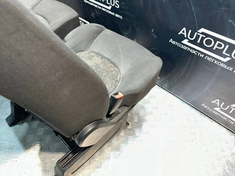 Сиденье переднее правое Hyundai Matrix 1.6 G4ED - миниатюра 7