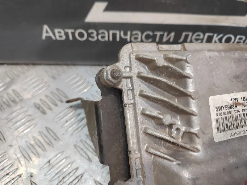Блок управления двигателем Daewoo Nexia N150 F16D3 - миниатюра 3