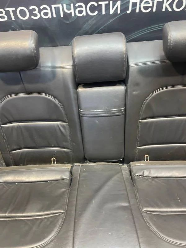 Диван задний Hyundai Grandeur 4 2.7 G6EA 2008 - миниатюра 3