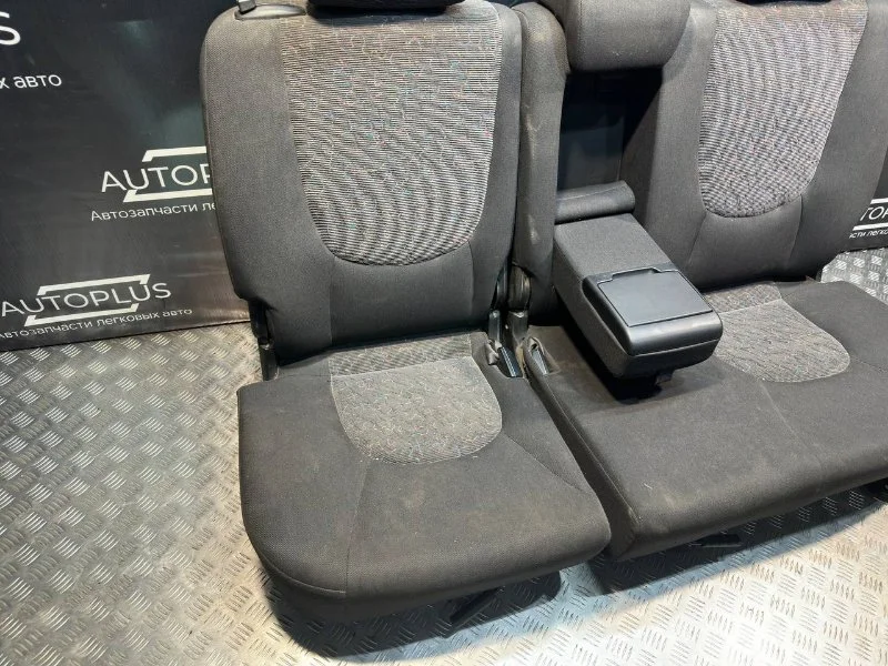 Диван задний Hyundai Matrix 1.6 G4ED 2001 - миниатюра 3