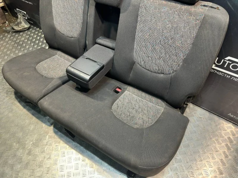 Диван задний Hyundai Matrix 1.6 G4ED 2001 - миниатюра 4
