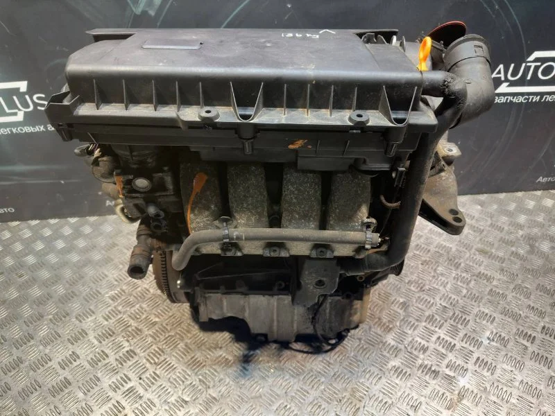 Двигатель Volkswagen Golf 4 AUS 2003 - миниатюра 2