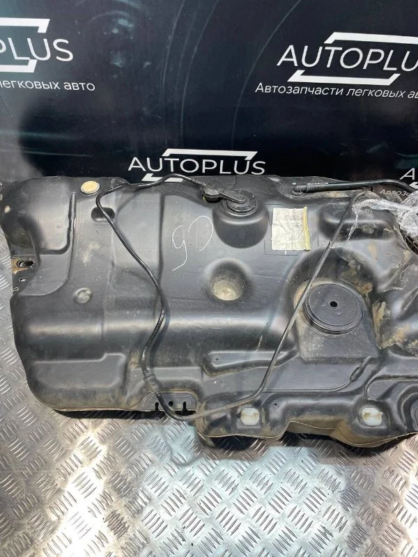 Топливный бак Citroen C5 ХЭТЧБЕК 2.0 16V - миниатюра 2
