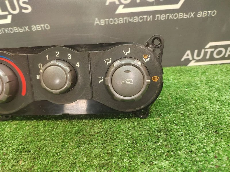 Блок управления климат-контролем Hyundai Matrix - миниатюра 3