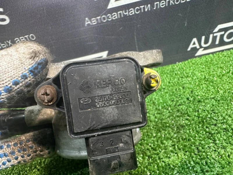 Дроссельная заслонка Hyundai Matrix 1.6 G4ED 2001 - миниатюра 7