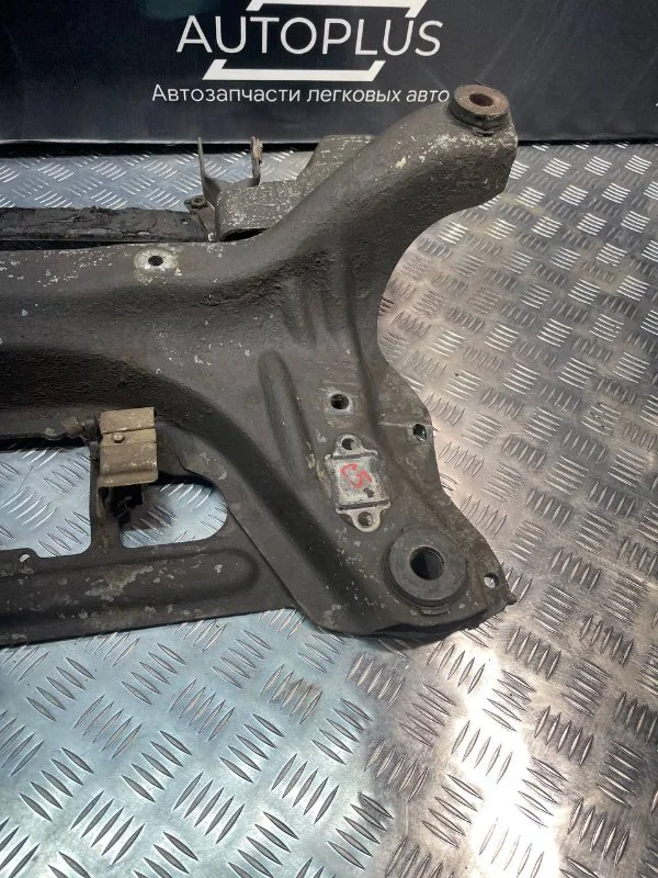 Подрамник передний Citroen C5 ХЭТЧБЕК 2.0 16V - миниатюра 4