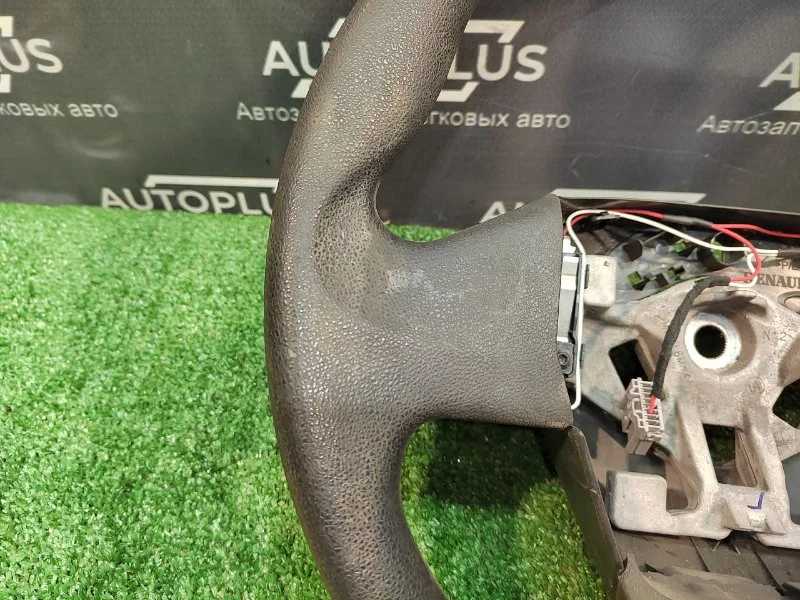 Руль Renault Megane ХЭТЧБЕК K4M 838 2010 - миниатюра 3