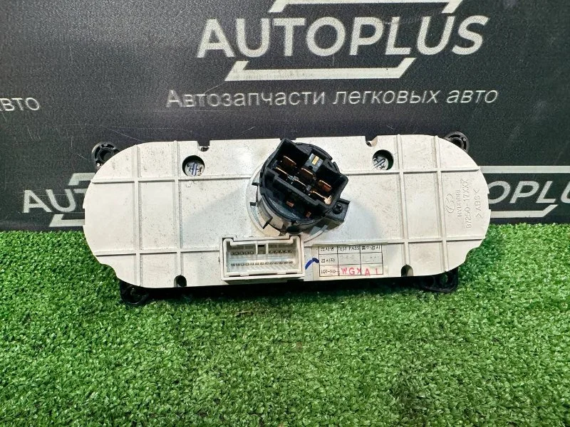 Блок управления климат-контролем Hyundai Matrix - миниатюра 2