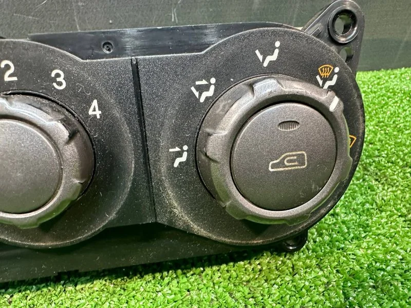 Блок управления климат-контролем Hyundai Matrix - миниатюра 5