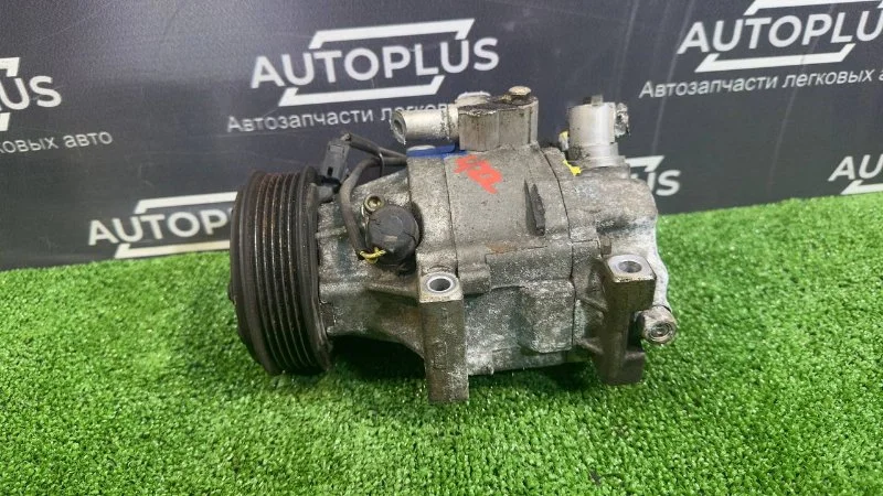 Компрессор кондиционера Toyota Corolla E120 1.4 - изображение 1