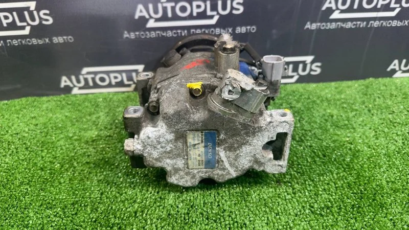 Компрессор кондиционера Toyota Corolla E120 1.4 - миниатюра 3