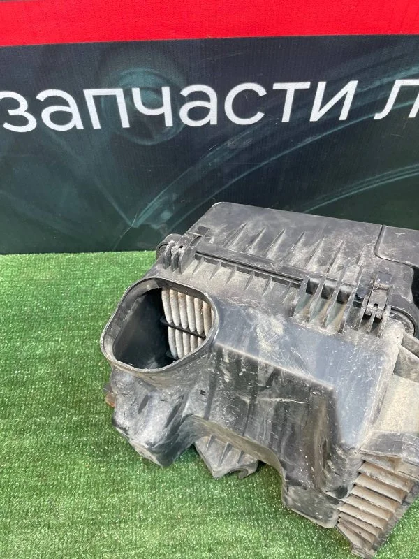 Корпус воздушного фильтра Hyundai Grandeur 4 2.7 - миниатюра 8