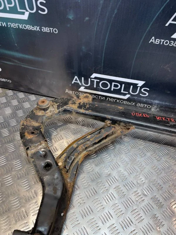 Подрамник Opel Vectra B 1995-2002 - миниатюра 2