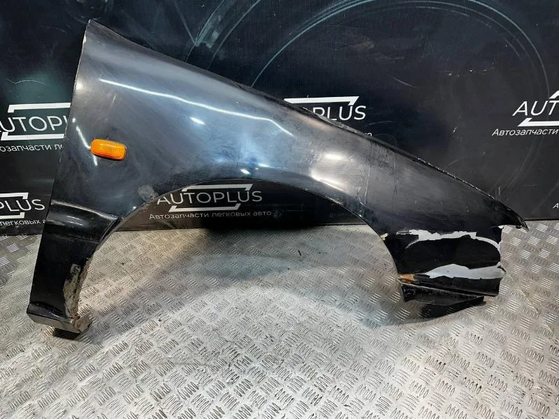 Крыло переднее правое Nissan Cefiro A32 VQ20DE - изображение 1