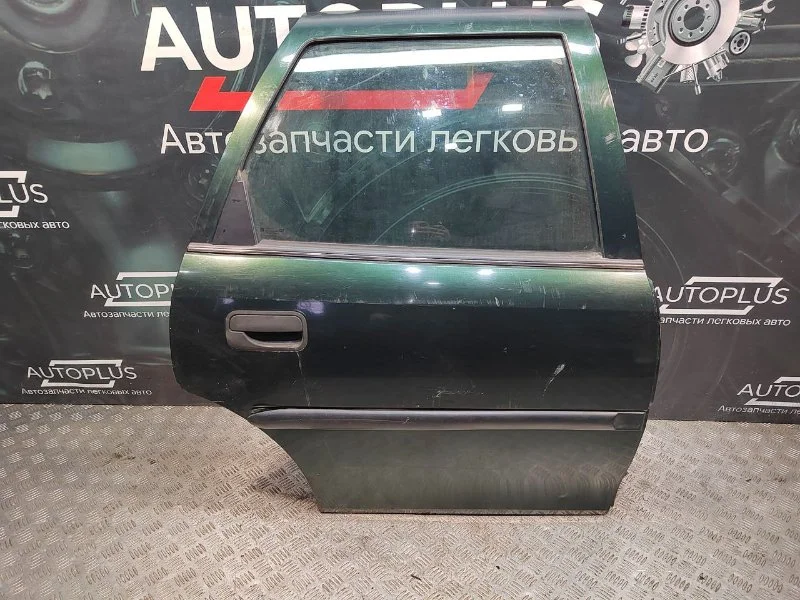 Дверь боковая задняя правая Opel Vectra B - изображение 1