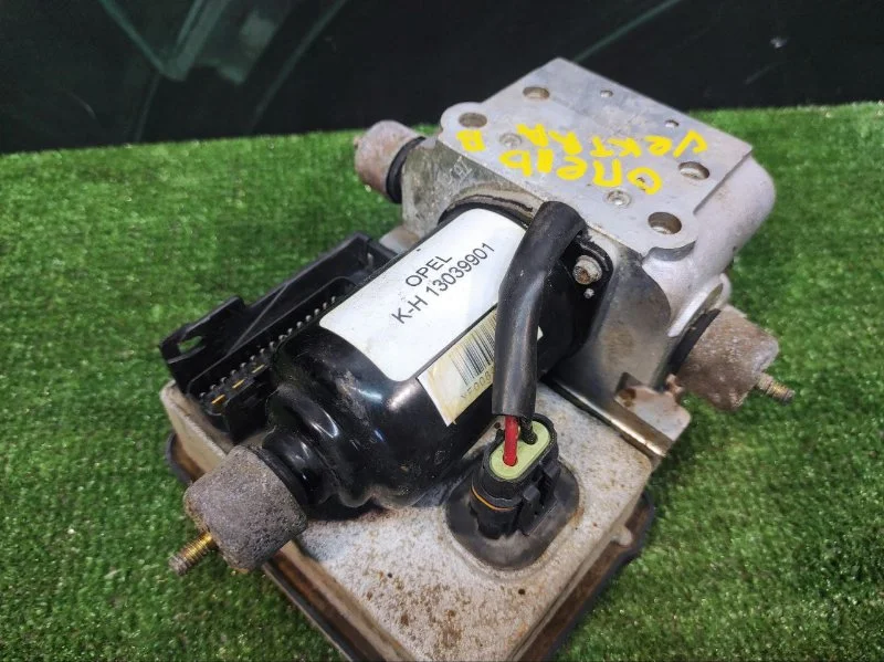 Блок ABS Opel Vectra B 1.6 X16XEL 1995-2002 - миниатюра 2