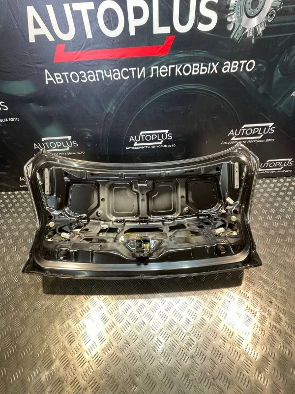 Крышка багажника Hyundai Grandeur 4 2.7 G6EA 2008 - миниатюра 2