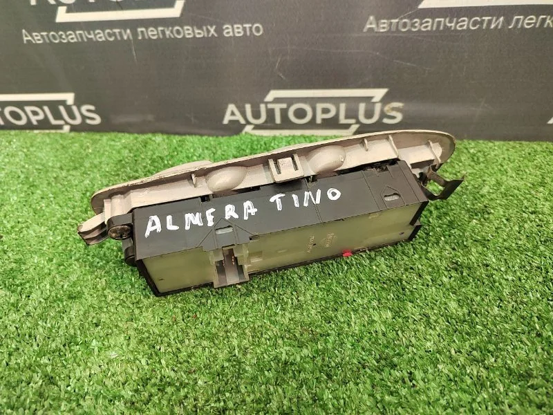Блок управления стеклоподъемниками Nissan Almera - миниатюра 3
