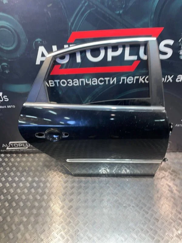 Дверь боковая Hyundai Grandeur 4 2.7 G6EA 2008 - изображение 1