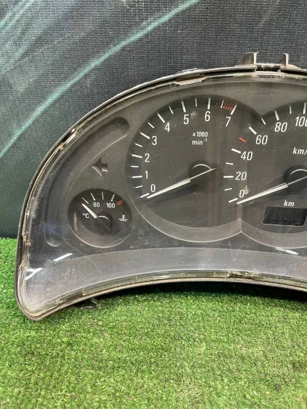 Панель приборов Opel Corsa 2000-2006 - миниатюра 9