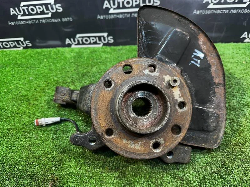Поворотный кулак со ступицей передний Opel Astra H - миниатюра 4