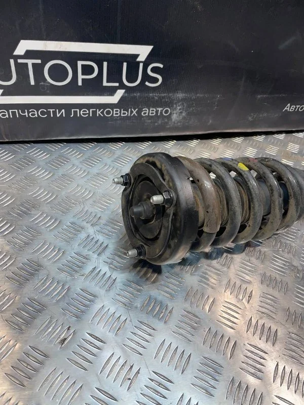 Стойка передняя правая Hyundai Grandeur 4 2.7 G6EA - миниатюра 2